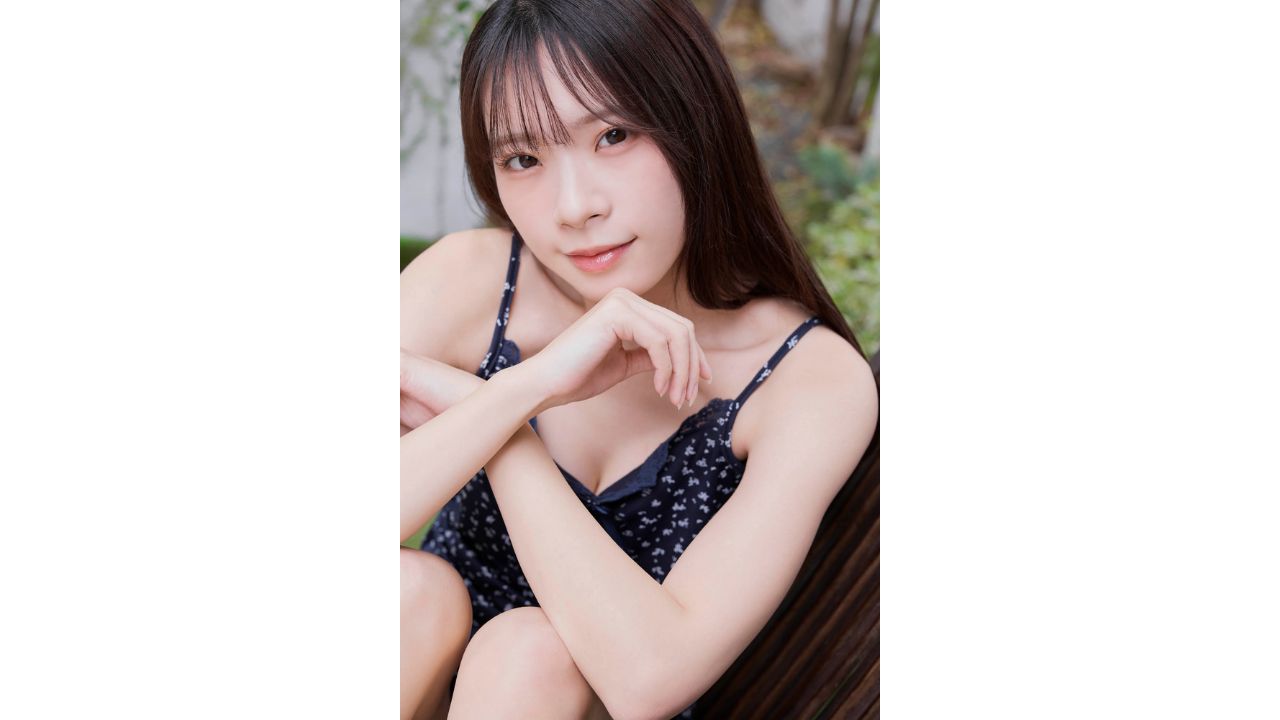 5月29日(金)紅羽りお「my fave vol.1」掲載記念オンラインサイン会